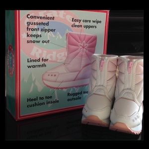 Crater Ridge Snow Boots